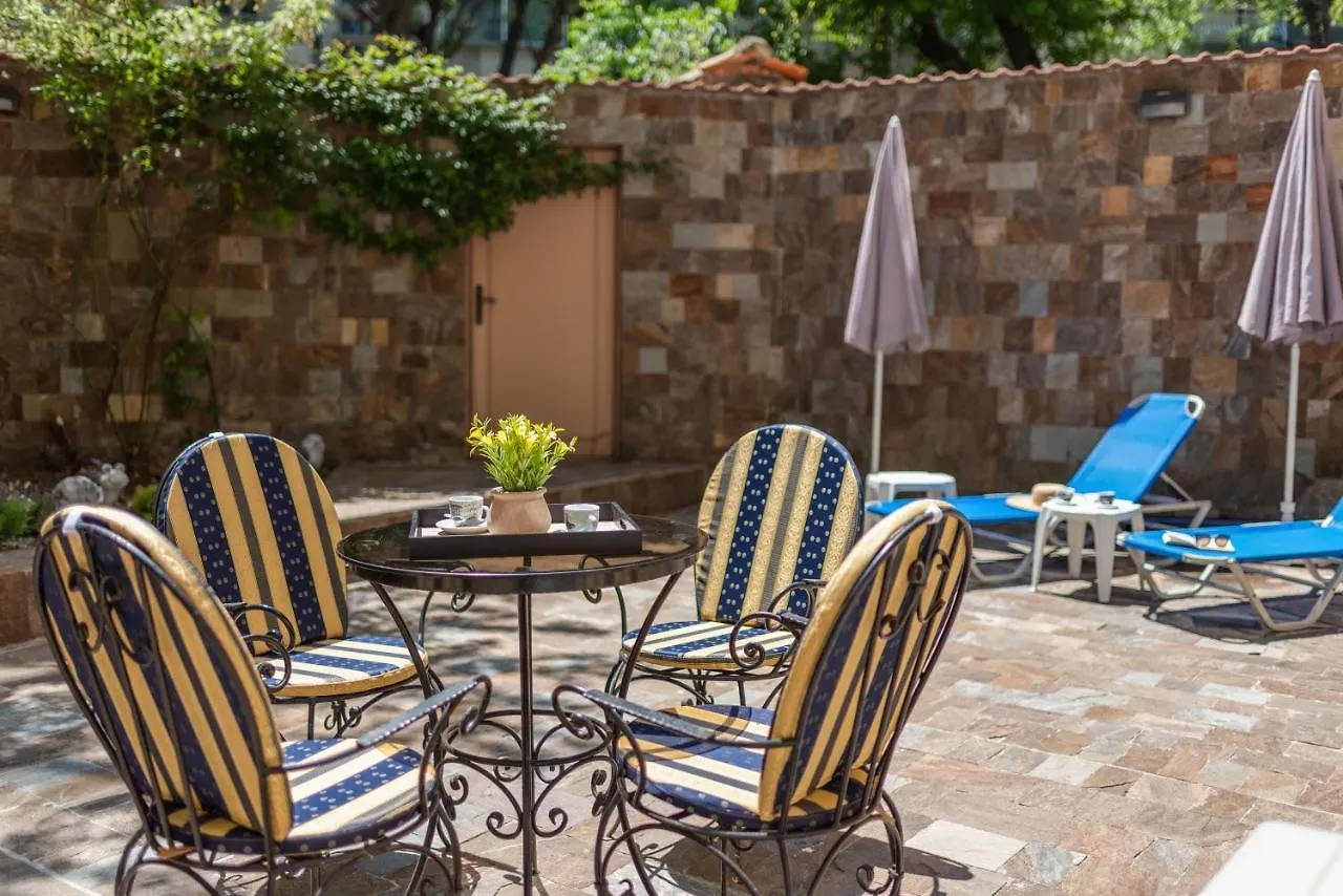 Deluxe And Central Garden Apartment Varna